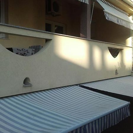 Apartment Kolundzic โนวีวีโนดอลสกี ภายนอก รูปภาพ