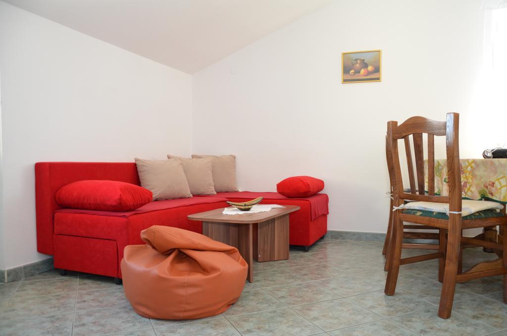 Apartment Kolundzic โนวีวีโนดอลสกี ภายนอก รูปภาพ