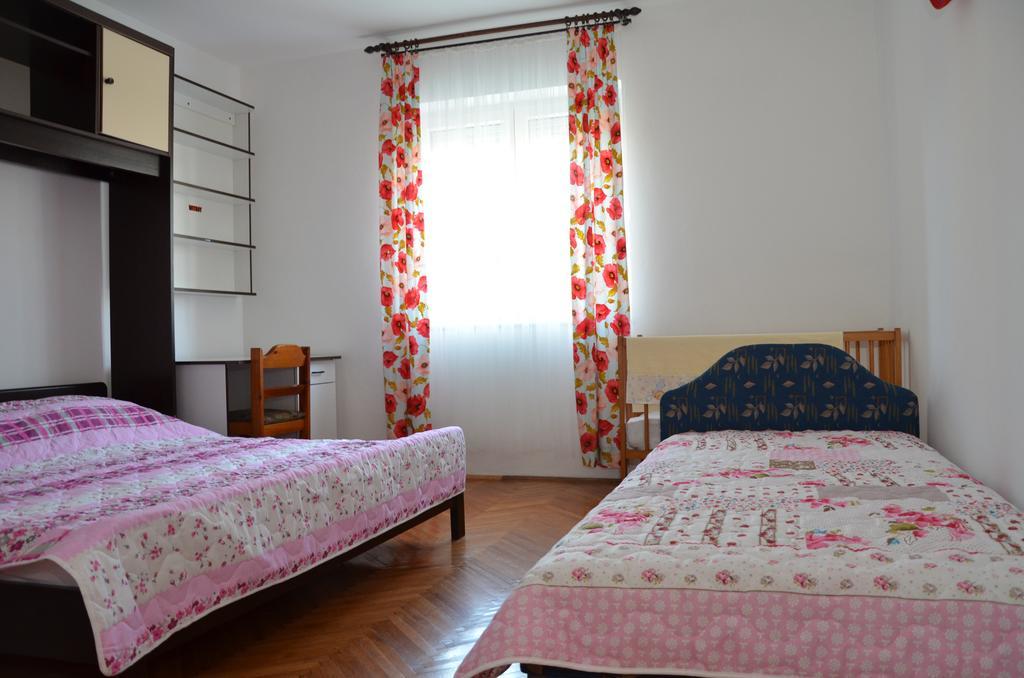 Apartment Kolundzic โนวีวีโนดอลสกี ภายนอก รูปภาพ