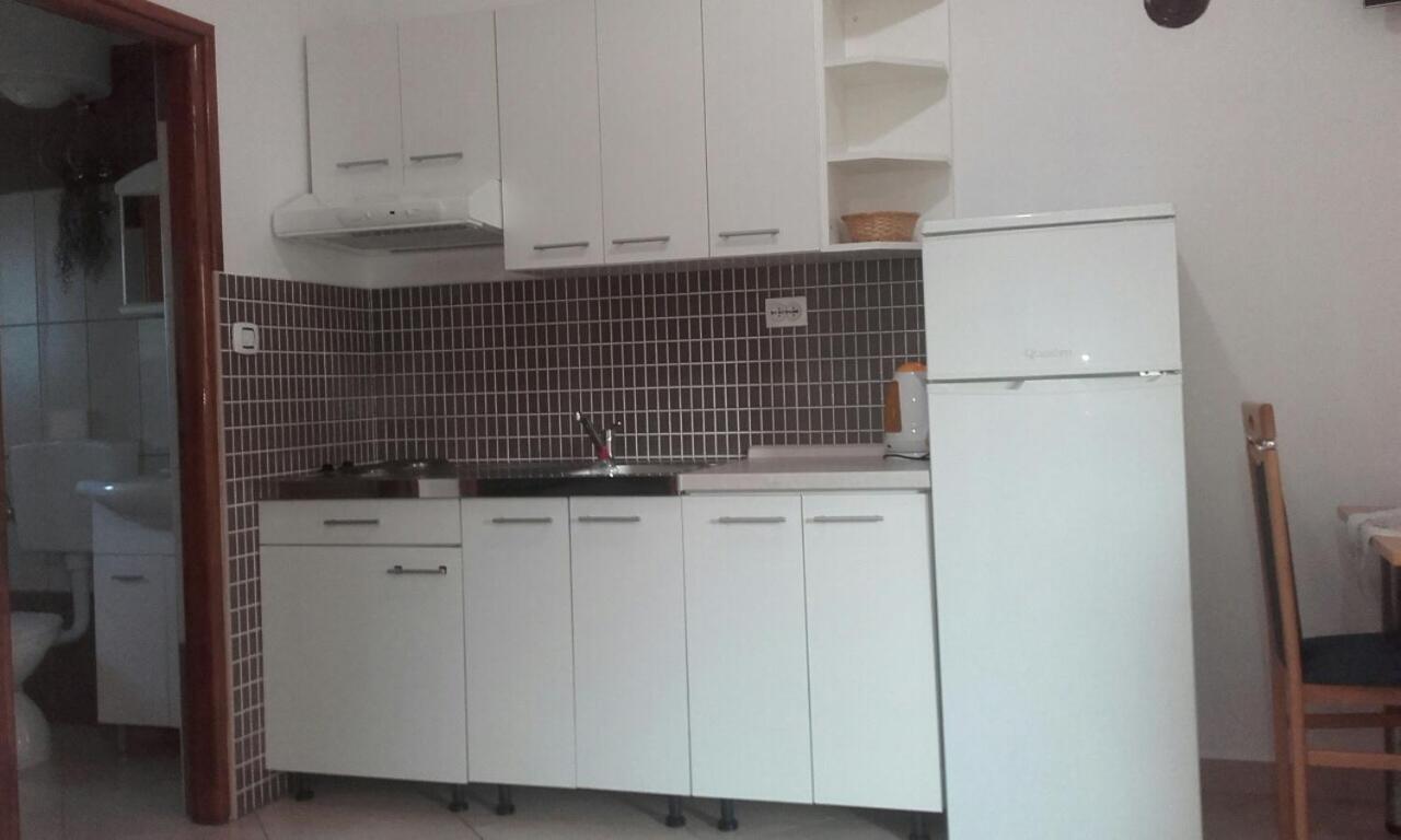 Apartment Kolundzic โนวีวีโนดอลสกี ภายนอก รูปภาพ